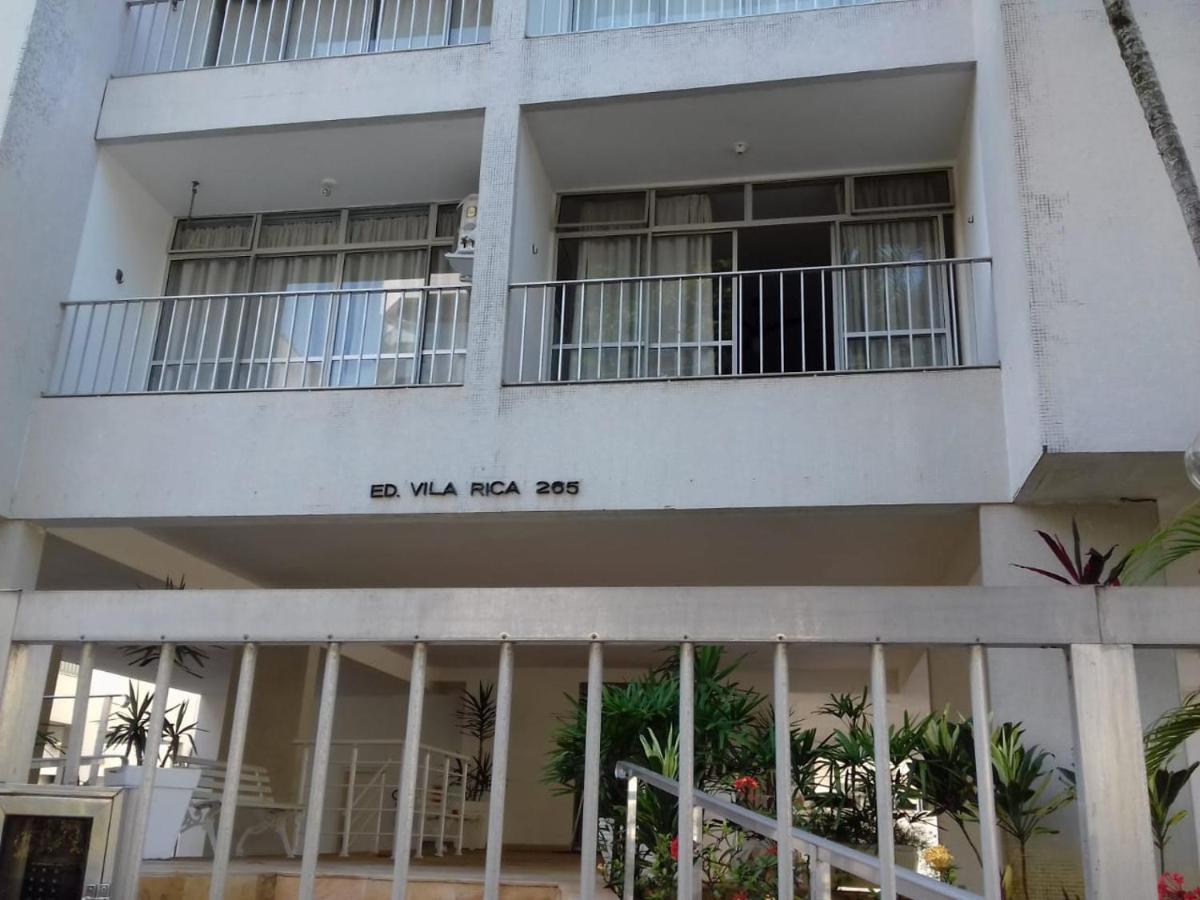 A 250M Da Praia Da Enseada Guaruja Exterior photo